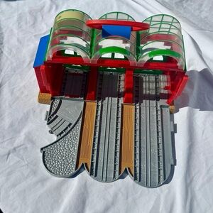 Thomas & Friends Knapford Train Station Take Along 2008 GULLANE Track Toy, Sound